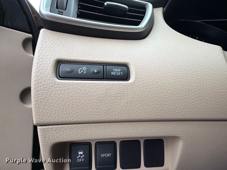 image for item ET6264 2015 Nissan Rogue SUV