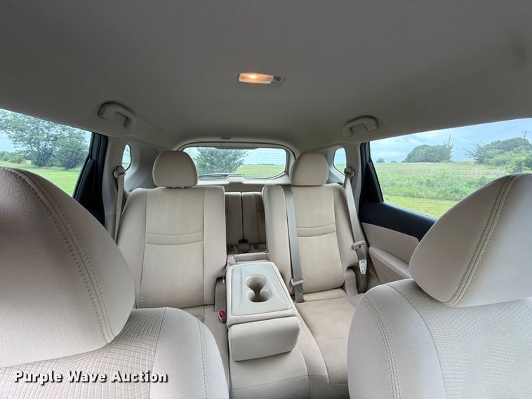 image for item ET6264 2015 Nissan Rogue SUV