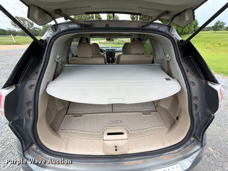image for item ET6264 2015 Nissan Rogue SUV