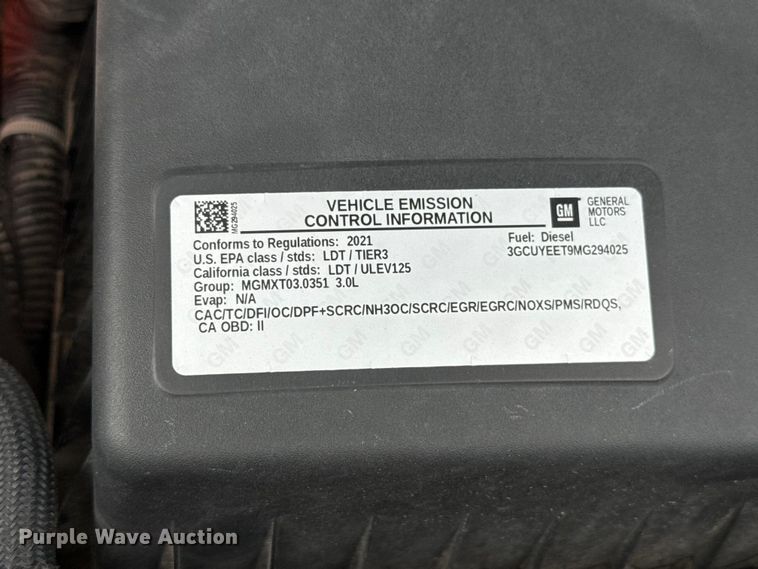 image for item ET6265 2021 Chevrolet Silverado 1500 Crew Cab pickup truck