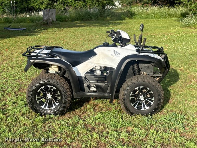 image for item ET6276 2014 Honda Rubicon 500 ATV