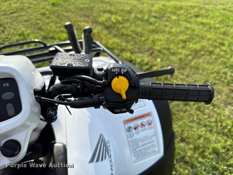 image for item ET6276 2014 Honda Rubicon 500 ATV
