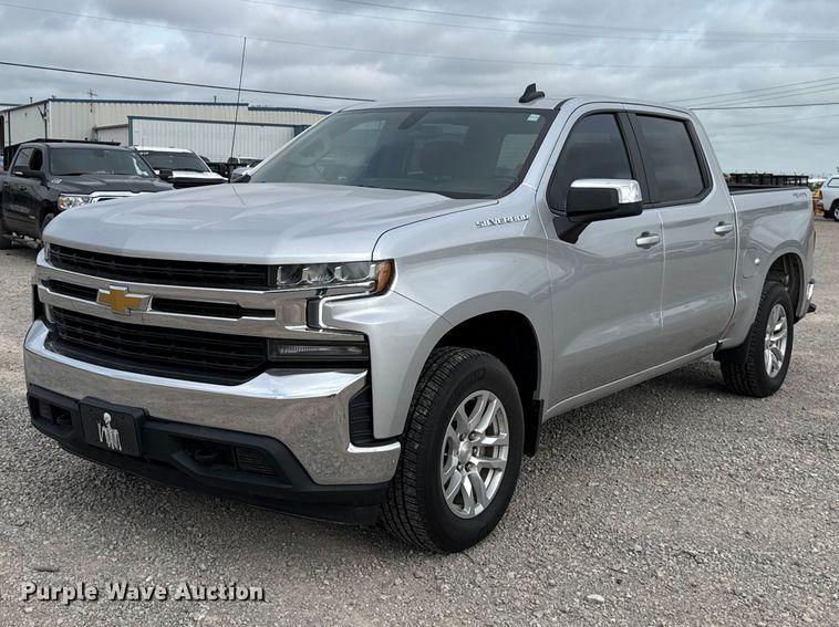 2021 Chevrolet Silverado 1500 Crew Cab pickup truck