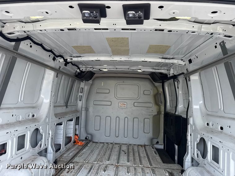 image for item ET6288 2017 Ford Transit 150 van