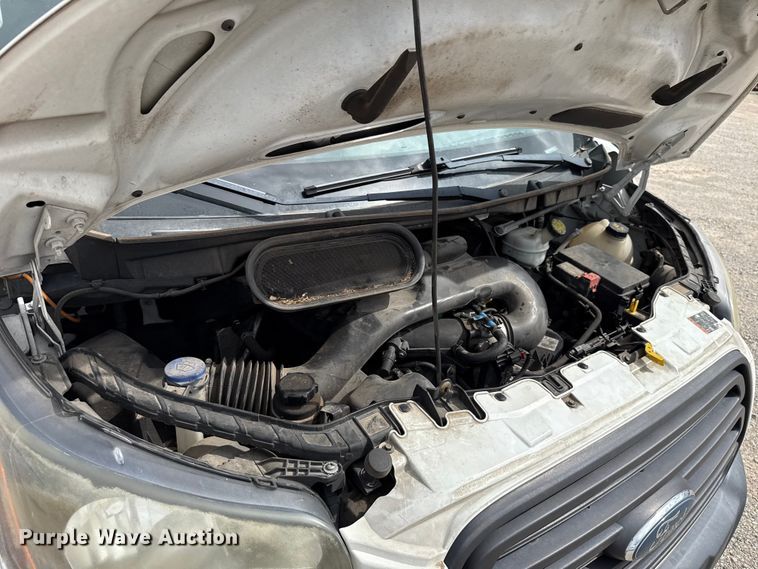 image for item ET6288 2017 Ford Transit 150 van