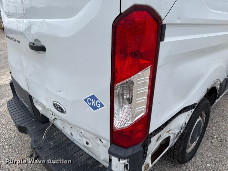 image for item ET6289 2019 Ford Transit  van