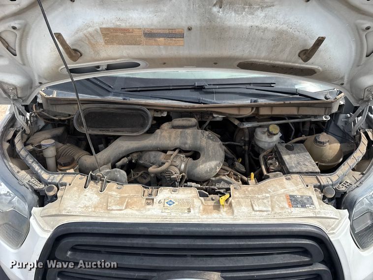 image for item ET6289 2019 Ford Transit  van