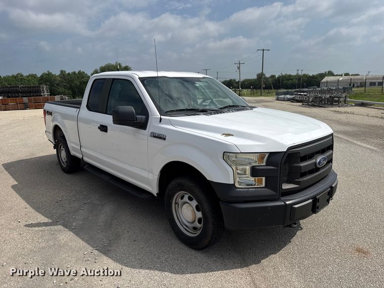 image for item ET6302 2015 Ford F150 Ext. Cab pickup truck