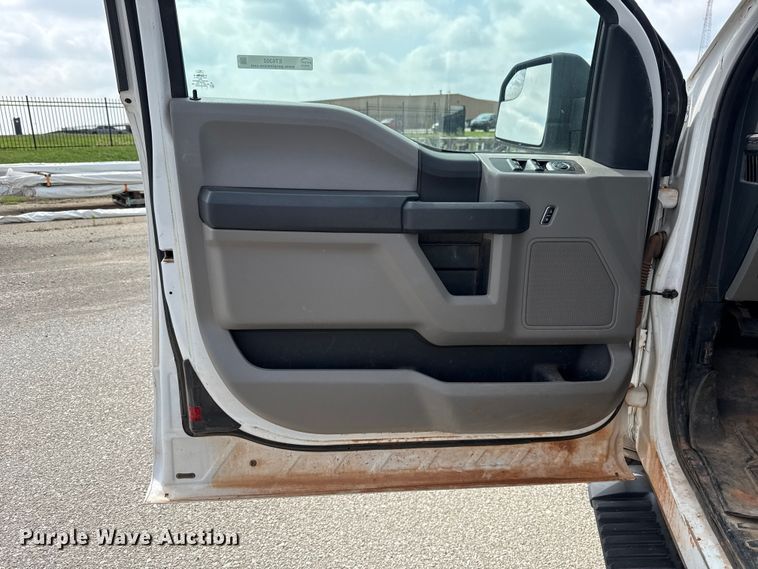 image for item ET6302 2015 Ford F150 Ext. Cab pickup truck