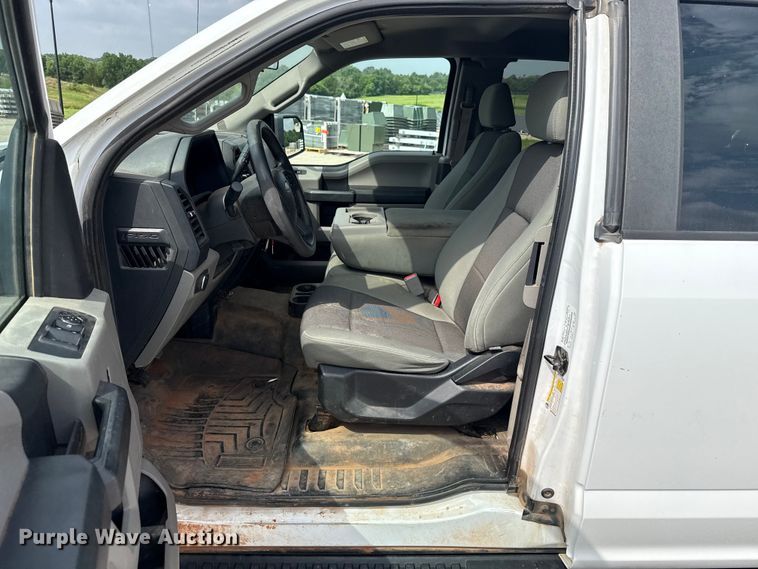 image for item ET6302 2015 Ford F150 Ext. Cab pickup truck