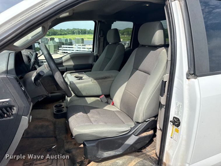 image for item ET6302 2015 Ford F150 Ext. Cab pickup truck