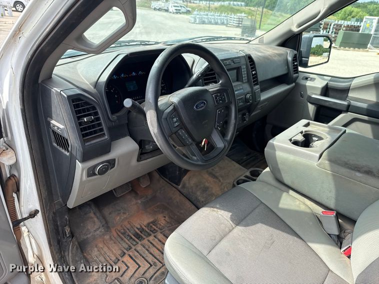 image for item ET6302 2015 Ford F150 Ext. Cab pickup truck