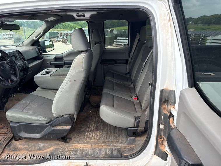 image for item ET6302 2015 Ford F150 Ext. Cab pickup truck