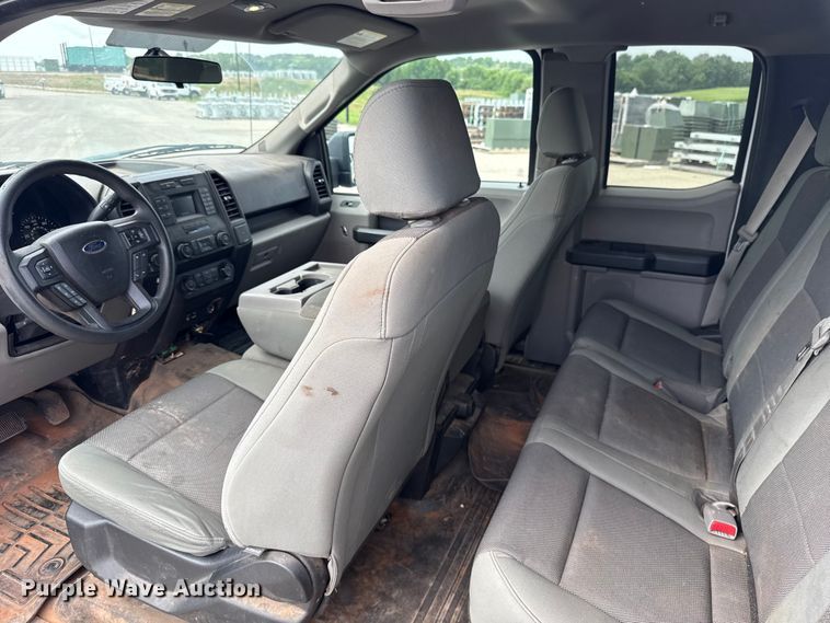 image for item ET6302 2015 Ford F150 Ext. Cab pickup truck