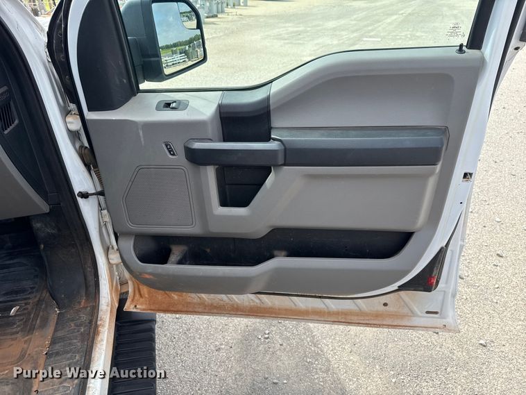 image for item ET6302 2015 Ford F150 Ext. Cab pickup truck