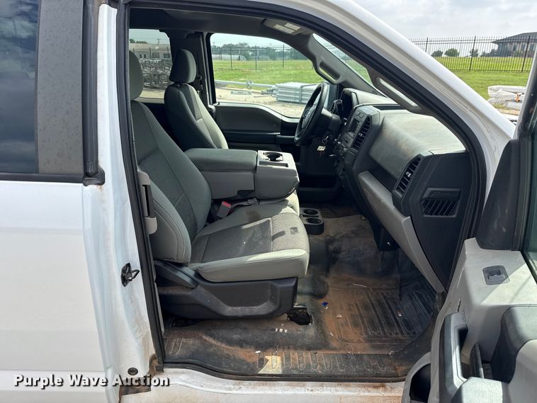 image for item ET6302 2015 Ford F150 Ext. Cab pickup truck