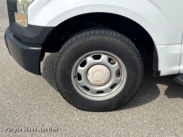image for item ET6302 2015 Ford F150 Ext. Cab pickup truck