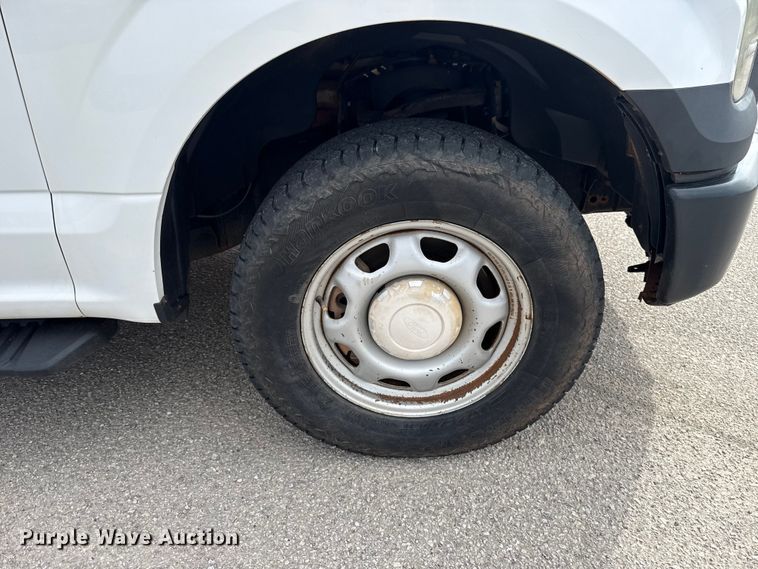 image for item ET6302 2015 Ford F150 Ext. Cab pickup truck