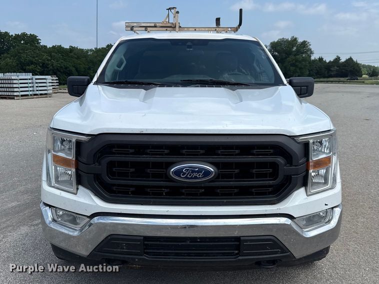 image for item ET6303 2021 Ford F150 Ext. Cab pickup truck