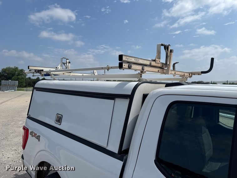 image for item ET6303 2021 Ford F150 Ext. Cab pickup truck