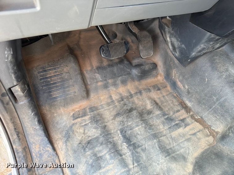 image for item ET6303 2021 Ford F150 Ext. Cab pickup truck
