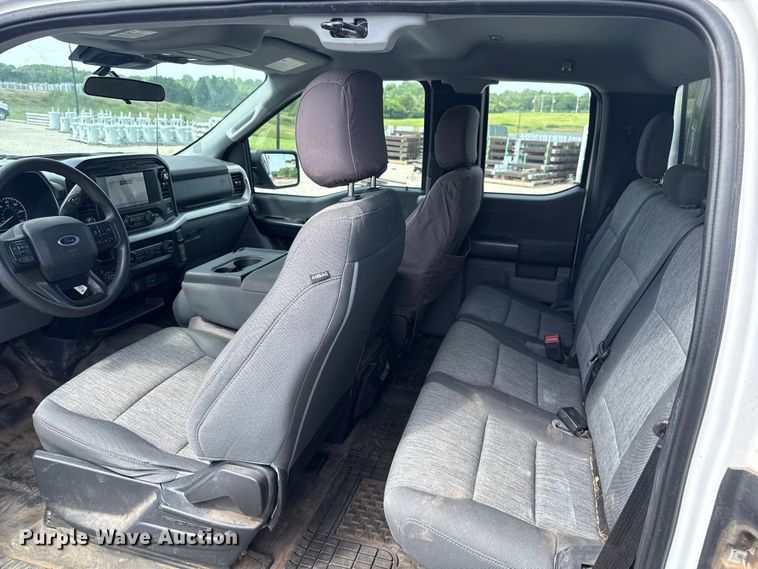 image for item ET6303 2021 Ford F150 Ext. Cab pickup truck
