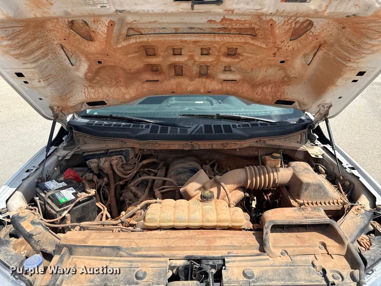 image for item ET6303 2021 Ford F150 Ext. Cab pickup truck