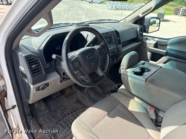 image for item ET6306 2015 Ford F150 Ext. Cab pickup truck