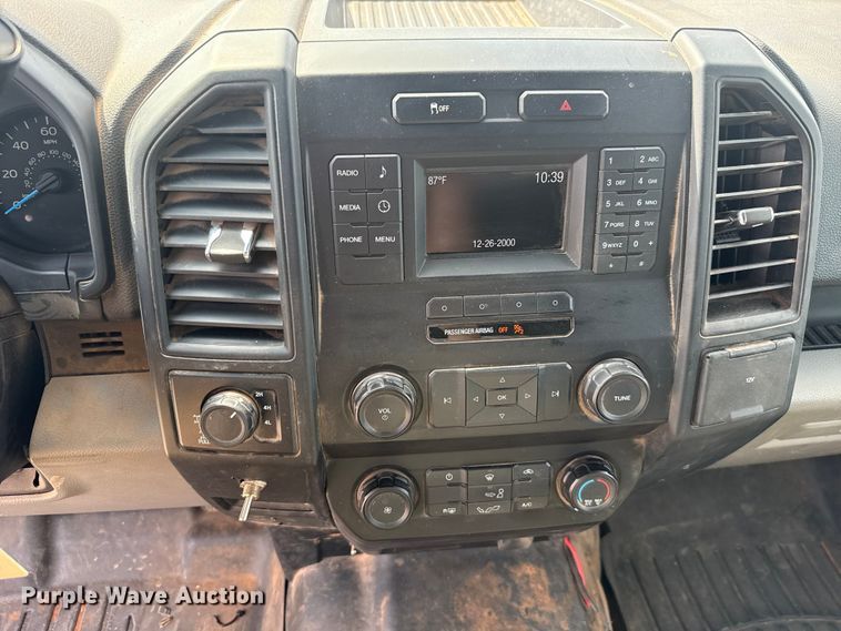 image for item ET6306 2015 Ford F150 Ext. Cab pickup truck