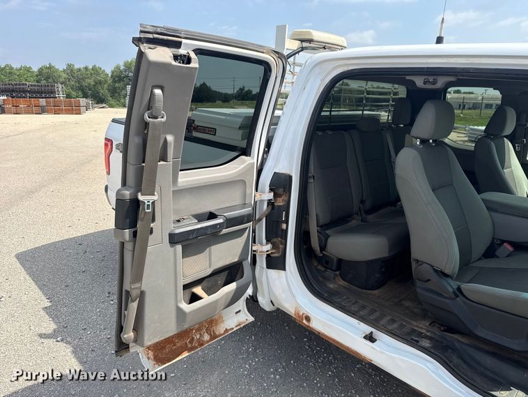 image for item ET6306 2015 Ford F150 Ext. Cab pickup truck