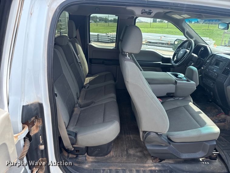 image for item ET6306 2015 Ford F150 Ext. Cab pickup truck