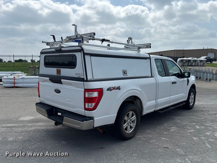 image for item ET6307 2021 Ford F150 Ext. Cab pickup truck
