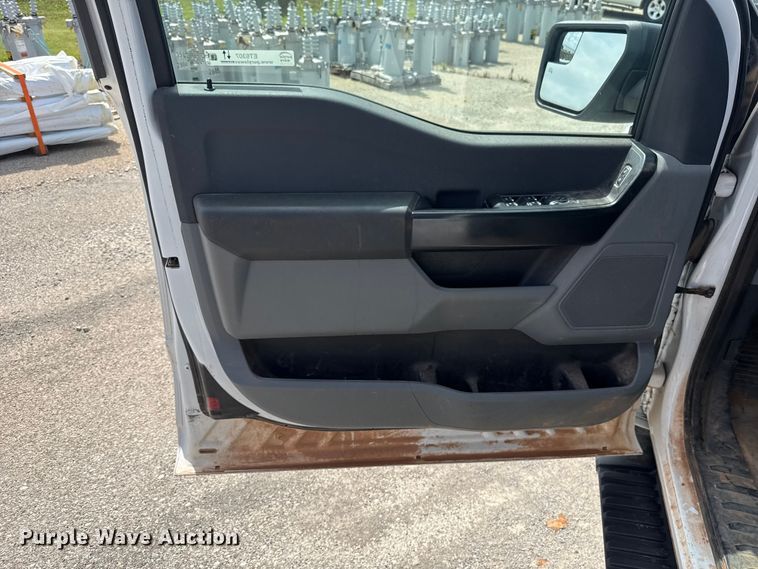 image for item ET6307 2021 Ford F150 Ext. Cab pickup truck