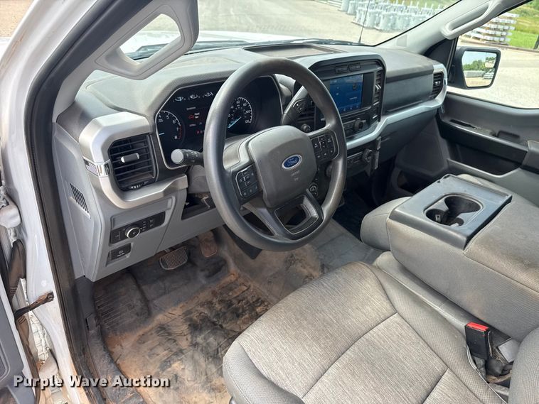 image for item ET6307 2021 Ford F150 Ext. Cab pickup truck