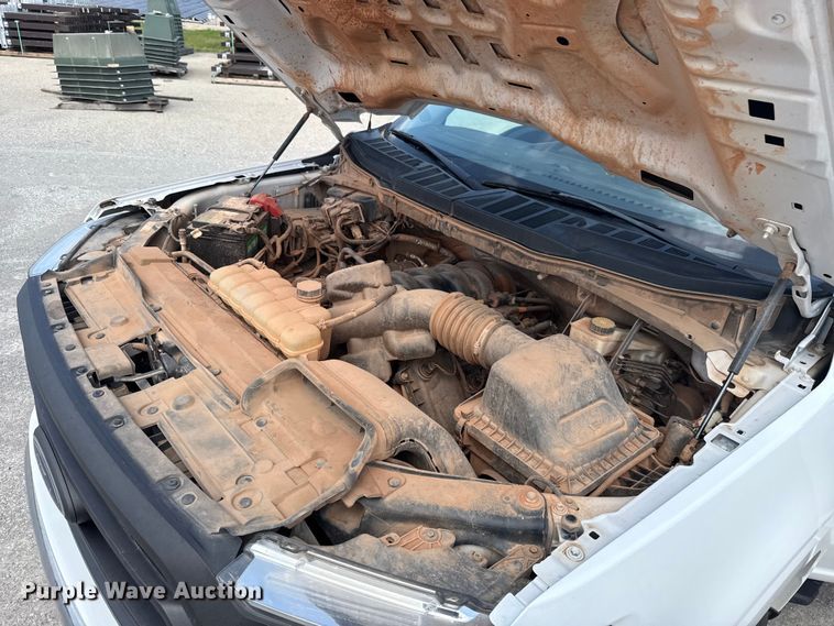 image for item ET6307 2021 Ford F150 Ext. Cab pickup truck