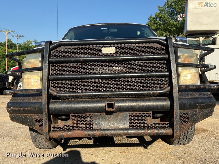 image for item EU0596 2011 Ford F350 Super Duty Crew Cab pickup truck