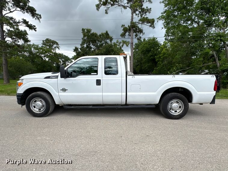 image for item EU0632 2015 Ford F250 Super Duty Ext. Cab pickup truck
