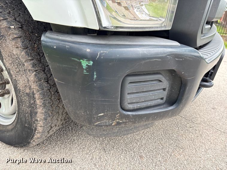 image for item EU0632 2015 Ford F250 Super Duty Ext. Cab pickup truck