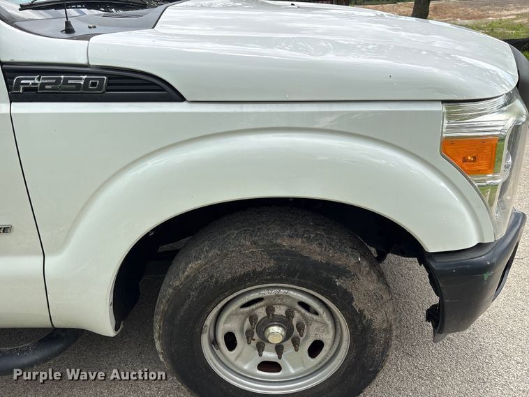 image for item EU0632 2015 Ford F250 Super Duty Ext. Cab pickup truck