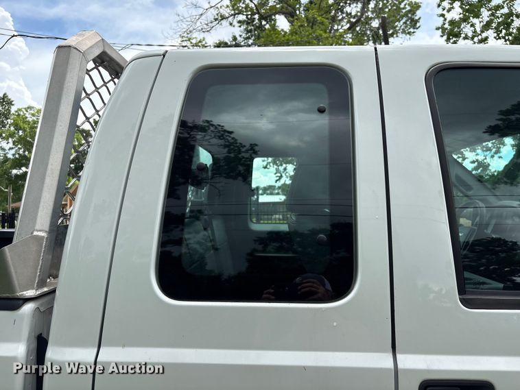 image for item EU0632 2015 Ford F250 Super Duty Ext. Cab pickup truck