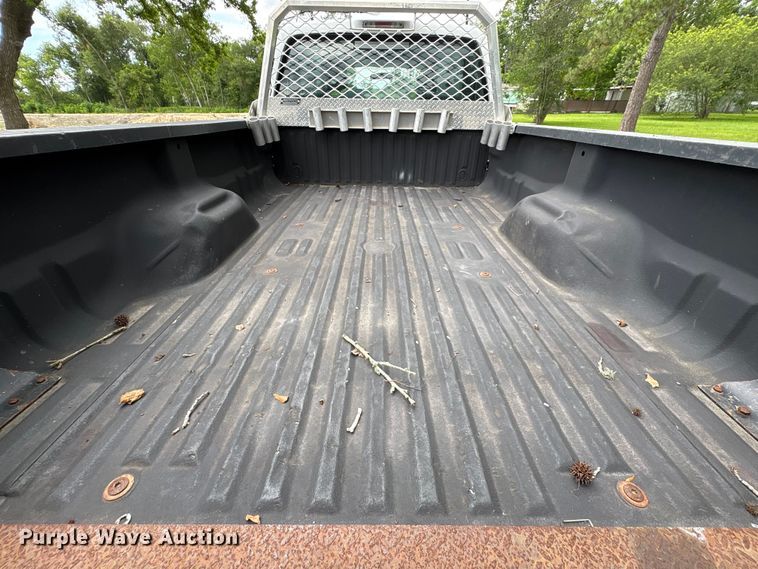 image for item EU0632 2015 Ford F250 Super Duty Ext. Cab pickup truck