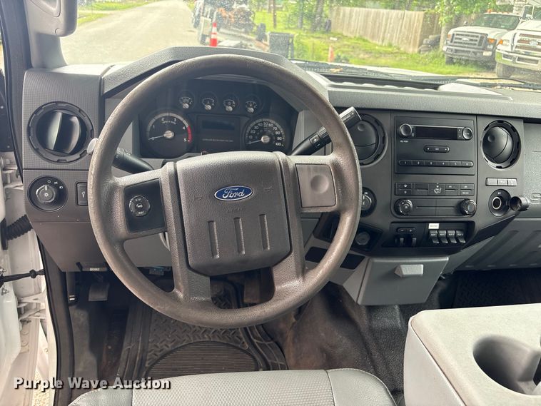 image for item EU0632 2015 Ford F250 Super Duty Ext. Cab pickup truck