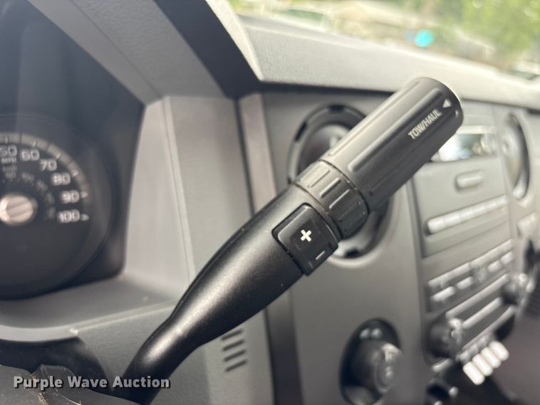 image for item EU0632 2015 Ford F250 Super Duty Ext. Cab pickup truck