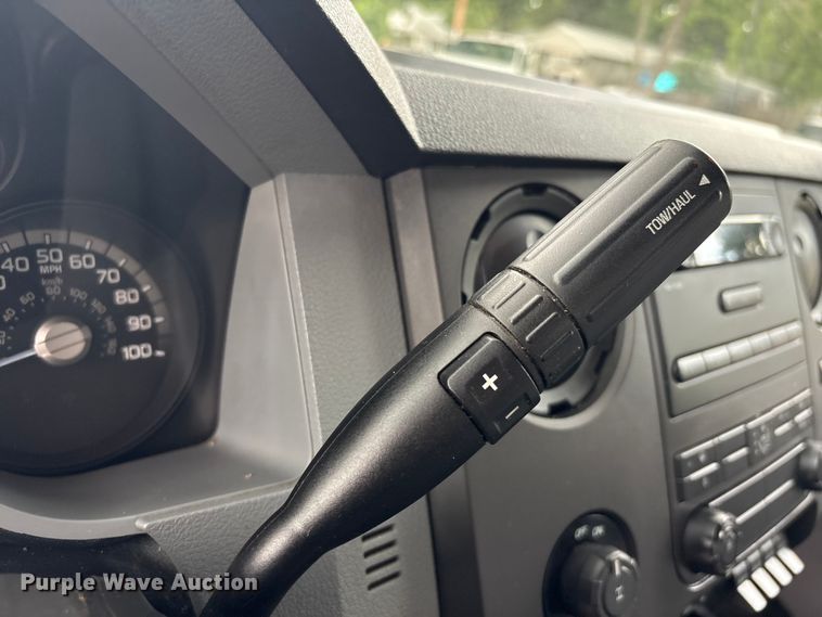 image for item EU0632 2015 Ford F250 Super Duty Ext. Cab pickup truck