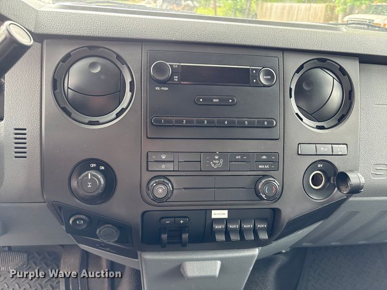 image for item EU0632 2015 Ford F250 Super Duty Ext. Cab pickup truck