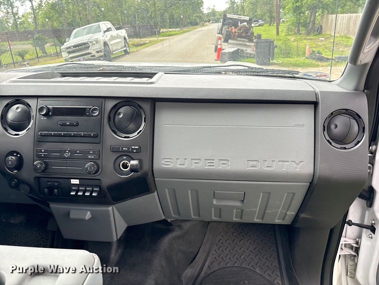 image for item EU0632 2015 Ford F250 Super Duty Ext. Cab pickup truck