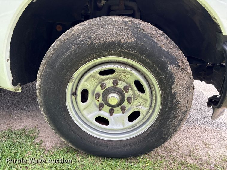 image for item EU0632 2015 Ford F250 Super Duty Ext. Cab pickup truck