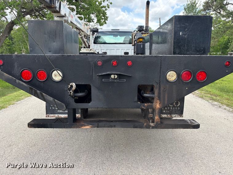 image for item EU0634 2011 Ford F750 utility / service truck