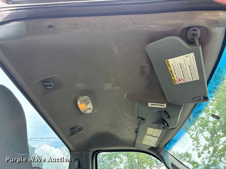 image for item EU0634 2011 Ford F750 utility / service truck
