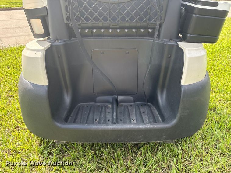 image for item EU0643 2022 Club Car Tempo golf cart